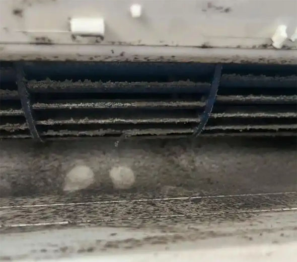 耒阳空调吹的风有股烧焦味是怎么回事